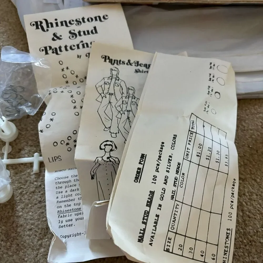 Ronco Rhinestone & Stud Setter With Some Accessories